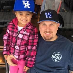 Meet your Posher, Cory